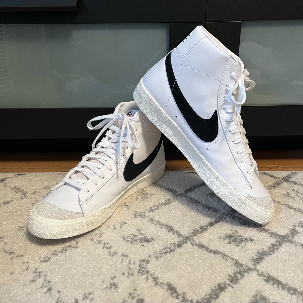 Nike Blazer Mid '77 Vintage Mens 10.5